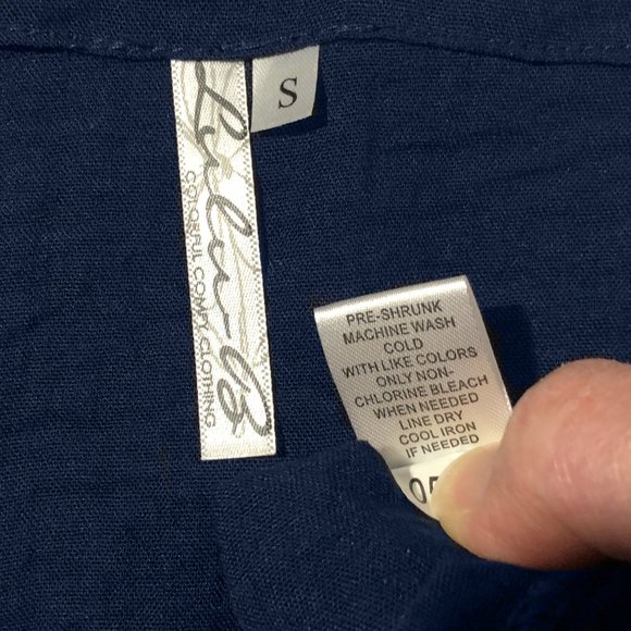 Lulu B Women's Size S Navy Blue Round Neck 3/4 Sleeve Front Pocket Blouse - Picture 6 of 8